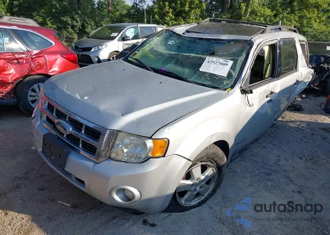 2008 Ford Escape Xlt z USA, uszkodzony, nr VIN 1FMCU03Z18KC22831